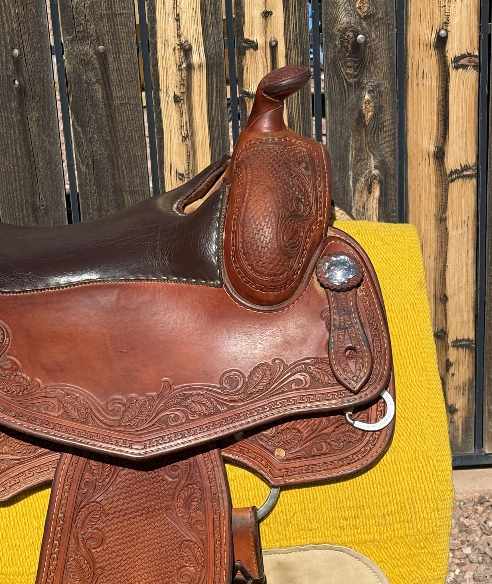 Horn and swell