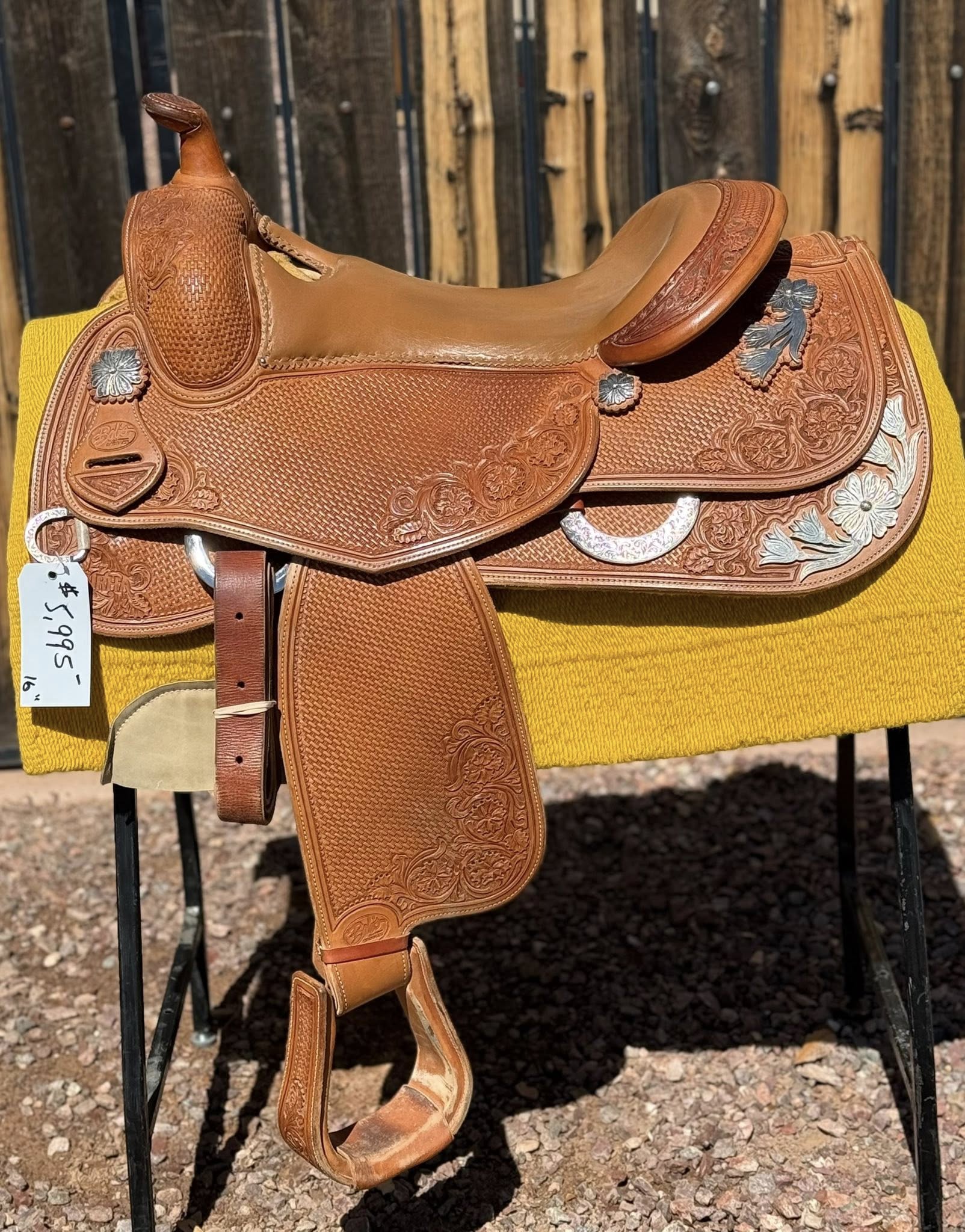 Bob's Custom 16 Tan — right side alternate angle