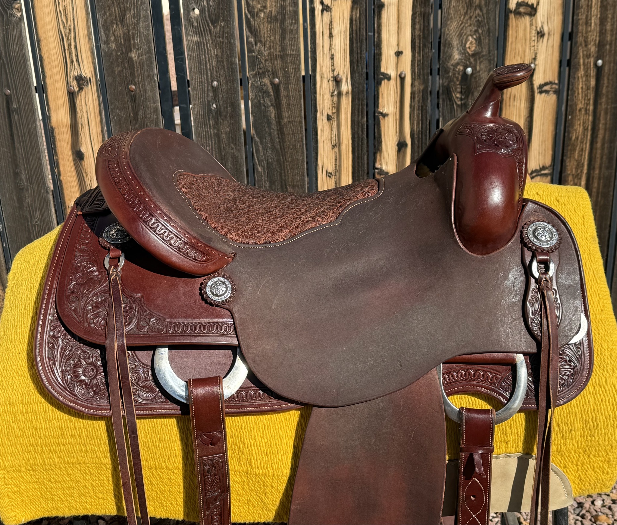 Superior Saddlery 16.5 inch elephant Nevada border $5,495